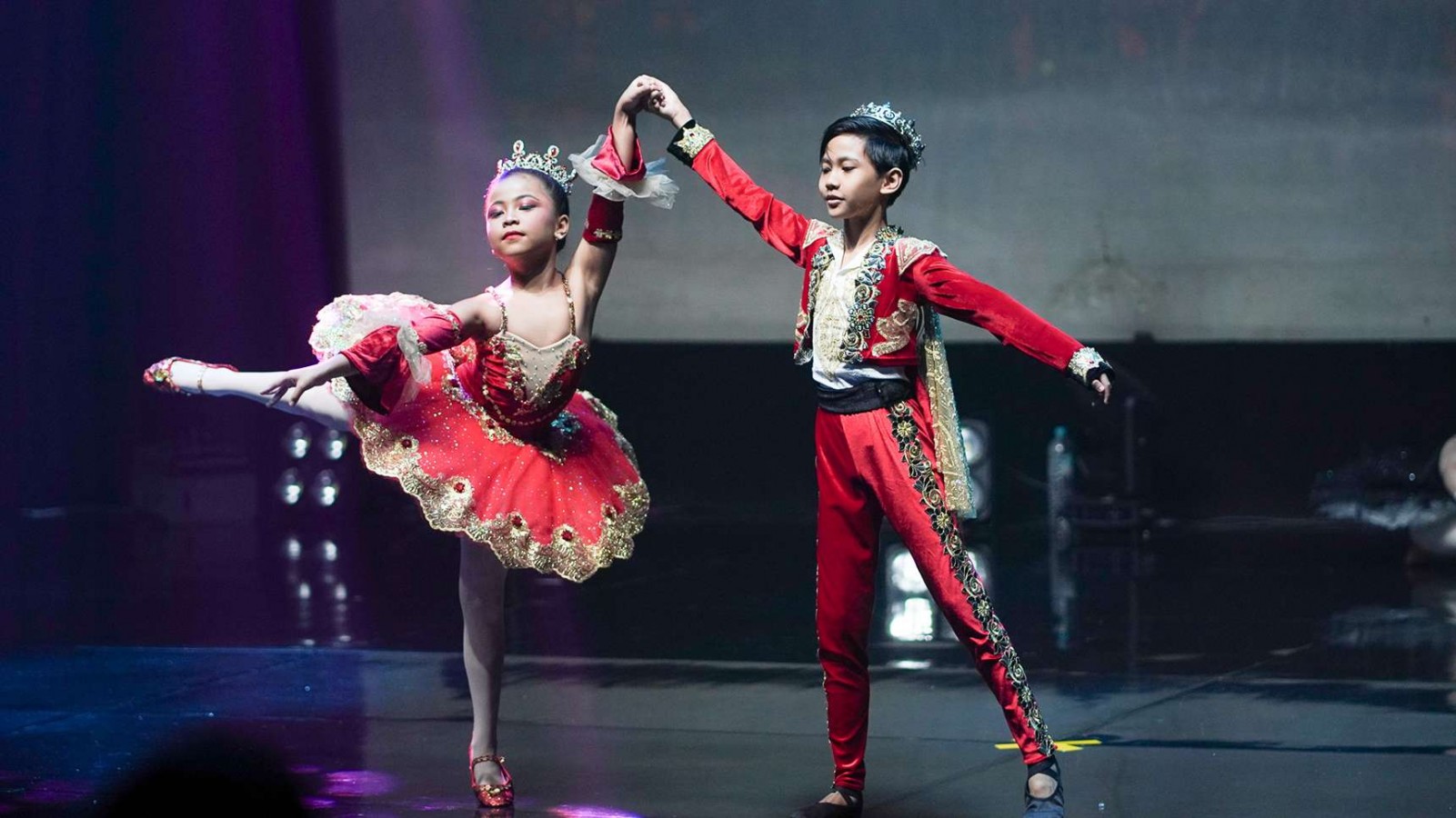 Menguasai Balet Arabesque: Panduan untuk Pose Ikonik Ini